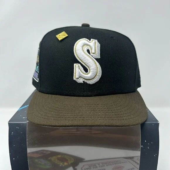 Capsule Hats Seattle Mariners Black/Brown/Lavender Fitted Hat Size 7 3/8 - Picture 3 of 9